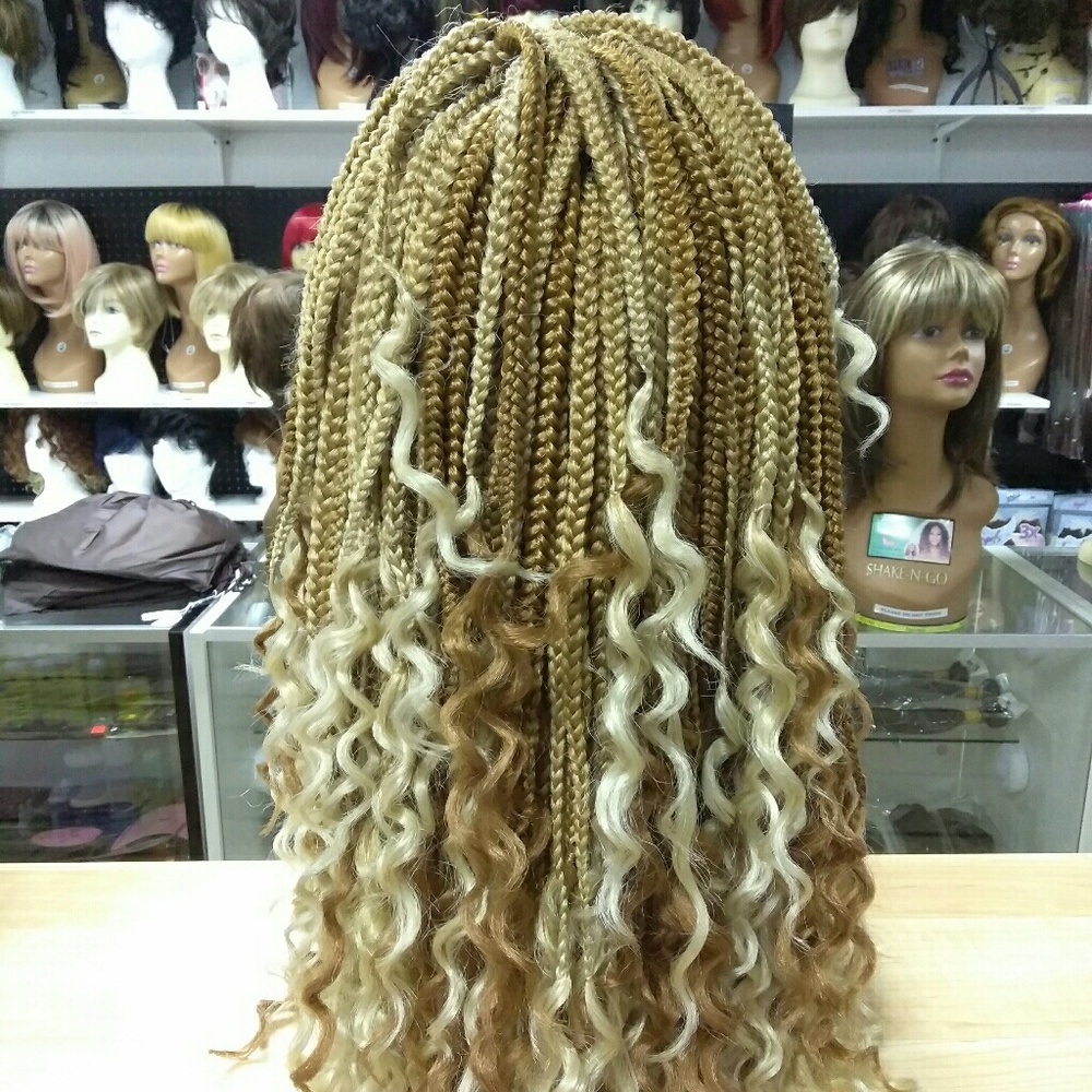 2 Real Box Braids (Wig) - Picture 4 of 8